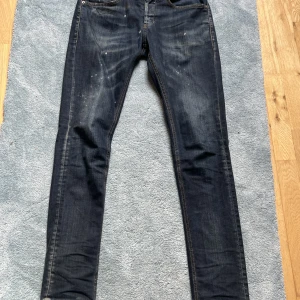 Dondup Jeans - Dondup jeans Strlk 32 Cond:8/10 Pris kan disskuteras!