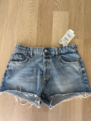 Oanvända zara shorts  - Helt oanvända 