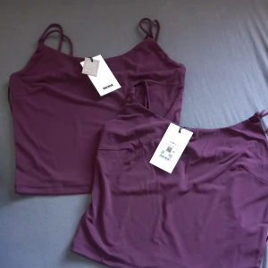 Bikbok linnen - 2 för 1!!💕 Två likadana linnen i samma storlek. Säljer båda för priset av ett. Vill ni bara ha en av dem får ni skriva till mig så fixar vi det. Annars kan ni alltid seiva om ni har nån fråga såklart💞