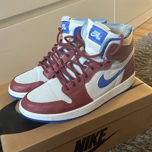 Air Jordan 1 Zoom team red - Storlek 44, 7/10 fint skick men använda