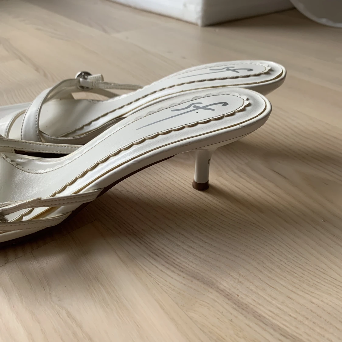 Sandaletter / Klackskor, Strl. 38 - 90