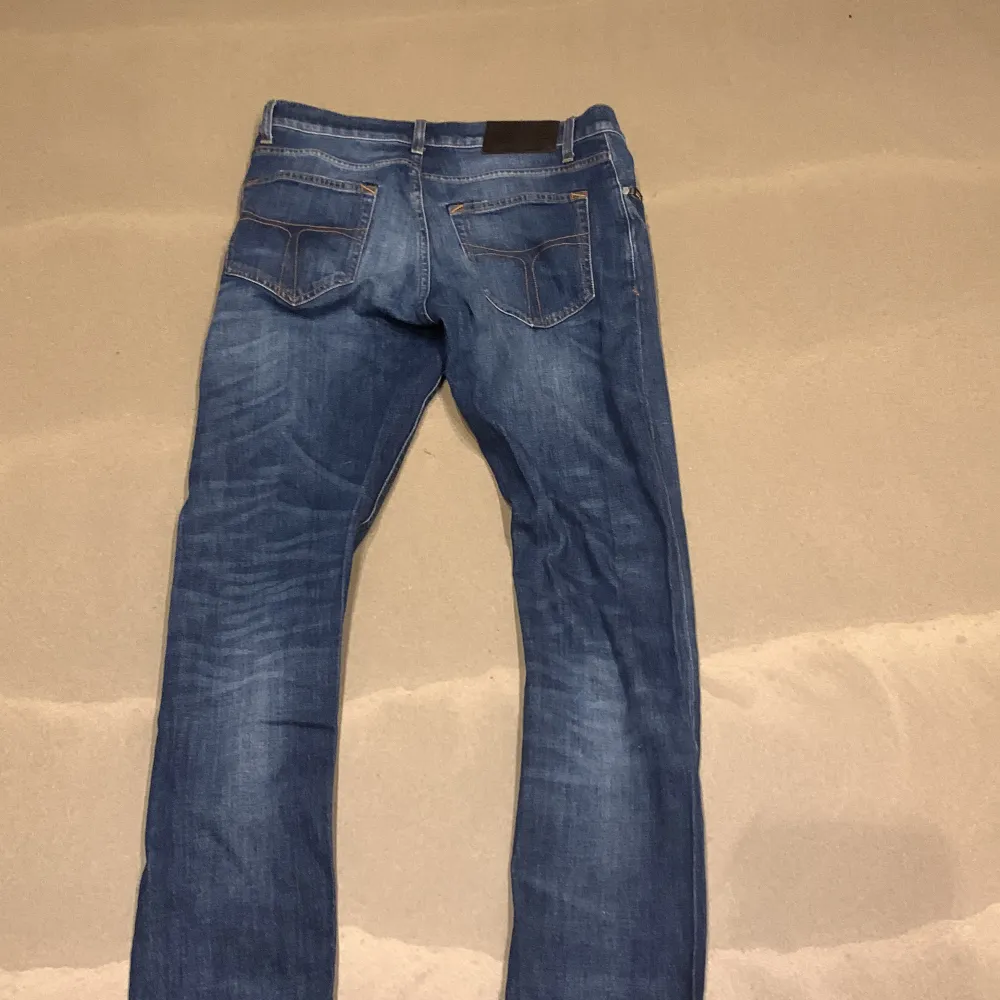 Sköna jeans från tiger of sweden, storlek 30/32. Jeans & Byxor.