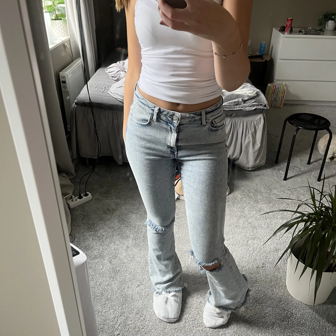Jeans från BikBok