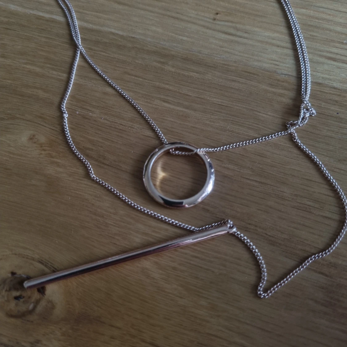 Ljust Guldigt halsband  - 91