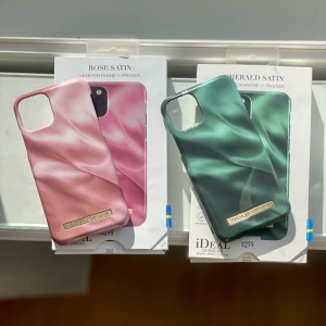 Ideal of Sweden skal - Superfina, helt nya skal från ideal of Sweden, säljer pga att de inte passade min telefon. Säljer ett för 150kr och 2 för 250kr🤍🤍🤍