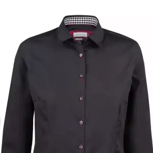 Säljer min skjorta från märket J. Harvest & Frost. Skjortan är svart med några röda detaljer på insidan. Storlek 40 men skulle säga S/M, skjortan är liten i storleken.   Nypris 1339 kr. Pris går att diskutera. Möts upp i Göteborg eller postar spårbart. 