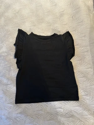 Tröja  - Väldigt fin och skön.