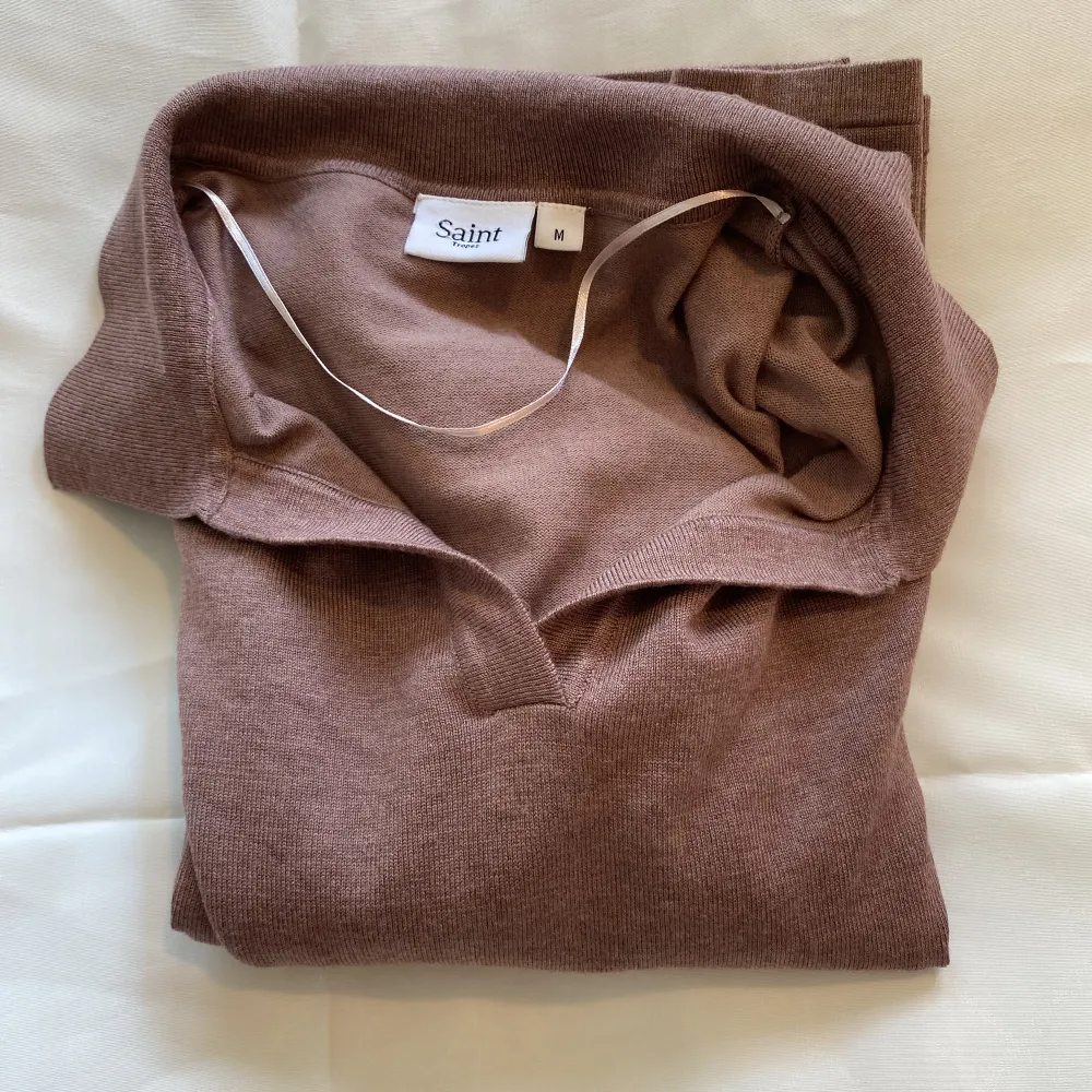 röd/rosa pullover 🌷. Tröjor & Koftor.