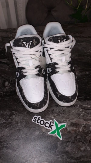 Lv skor - Stö 44-45