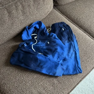 Ralph Lauren Mjukisset S - Använd ett fåtal gånger, jättefint skick // Nypris 2499 // Katt finns i hemmet // Frakt tillkommer