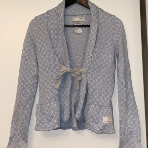 Odd Molly kofta  - Odd Molly kofta i storlek 0 (xs) i väldigt bra skick  