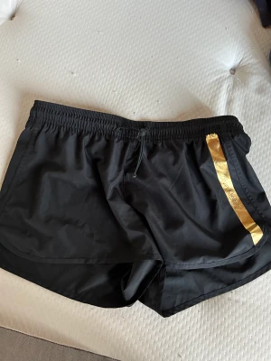 Tränings shorts  - Nya å aldrig använda