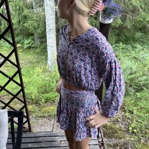 Zara set kjol och topp - Kjol och topp från zara , barn storlek men passar XS/S