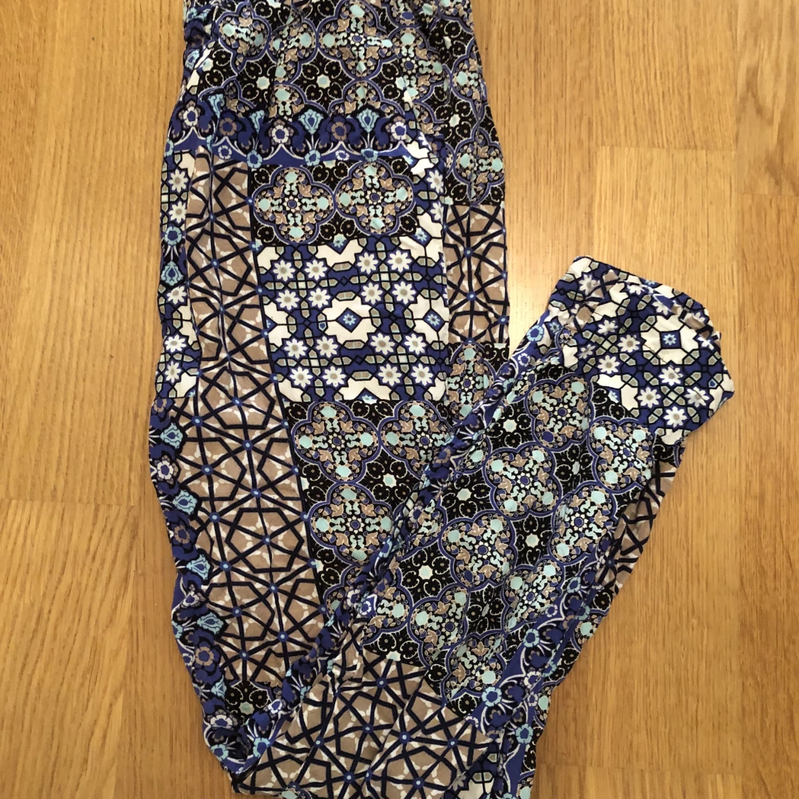 Byxor i nyskick storlek M