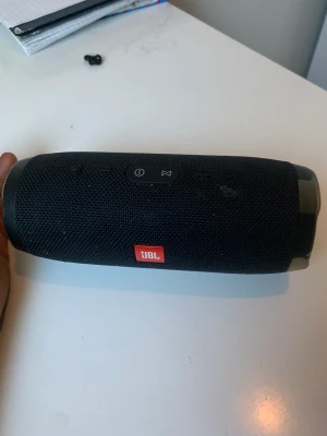 Jbl 3 högtalare  - Använder inte den 