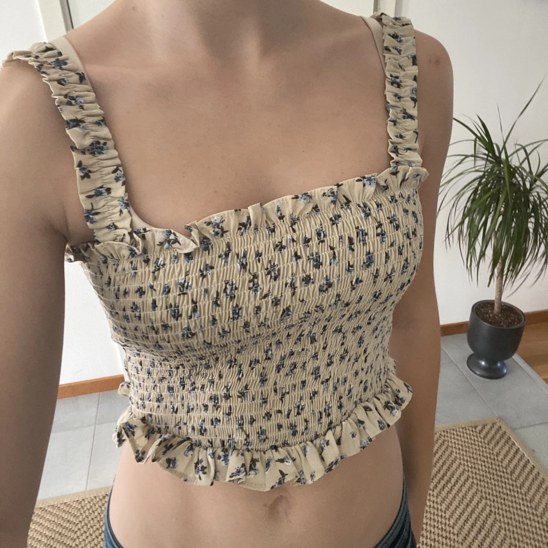 Jättefin beige topp  - 90