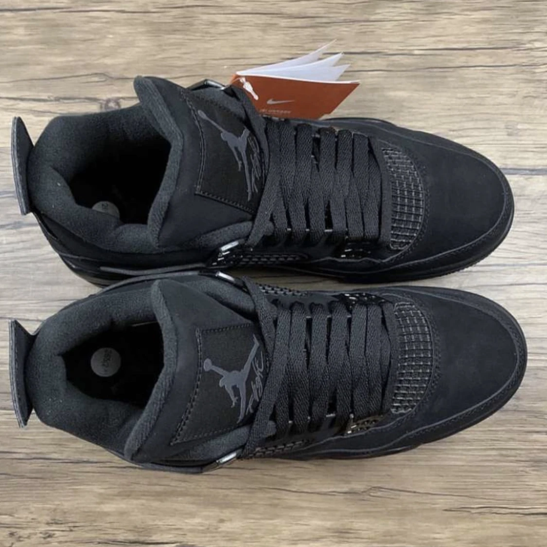 Jordan 4s black cats - 90