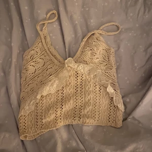 Stickad topp - Topp storlek S, aldrig använd💗