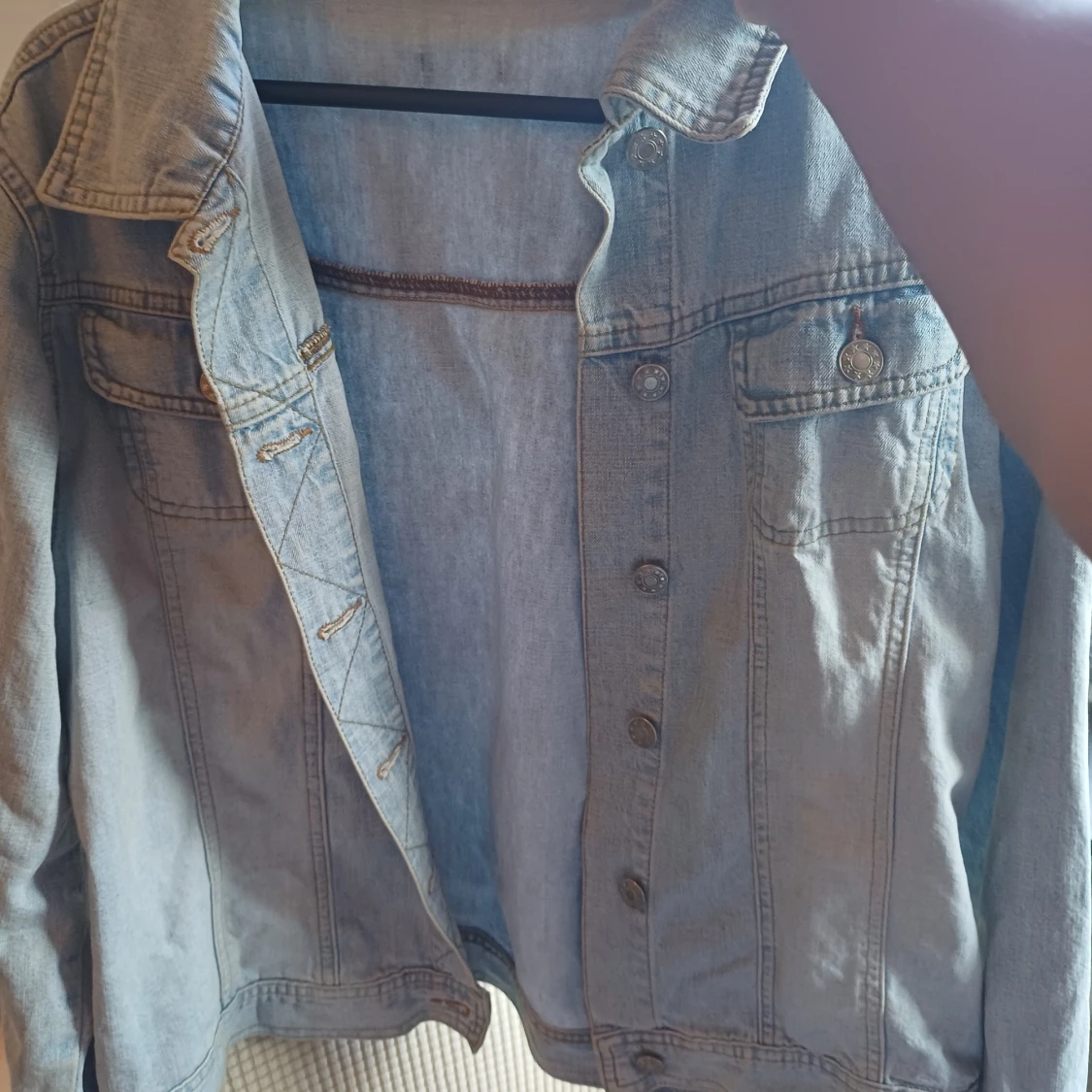 Snygg blå denim jacka  - 90