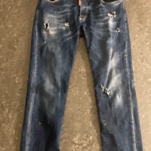  dsquared2 jeans - Jag vill sälja den snabbt, Bra skick 