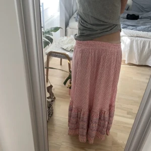 Långkjol - Så fin långkjol! Knappt använd 