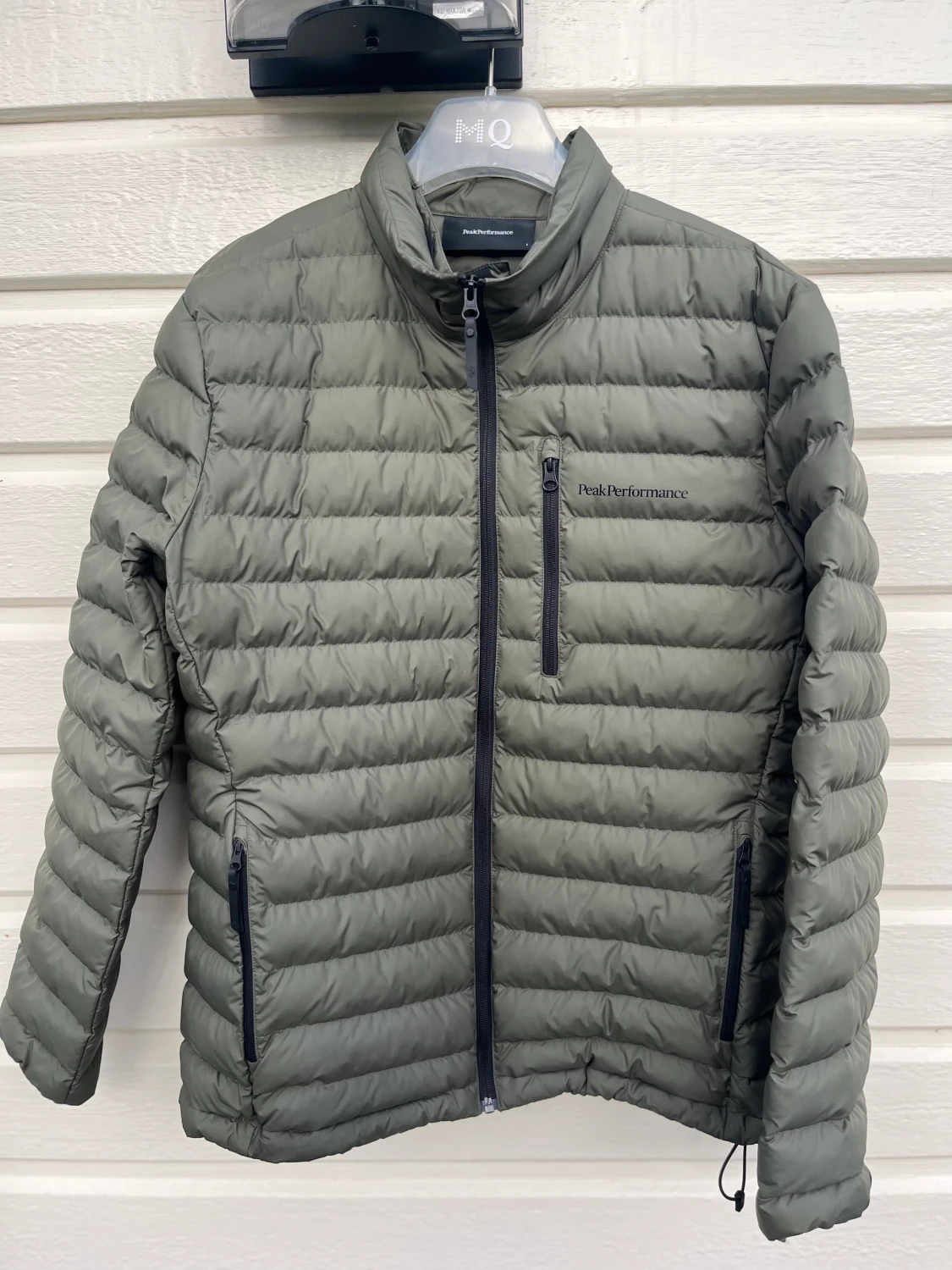 Oliv grön Peak performance jacka - 90