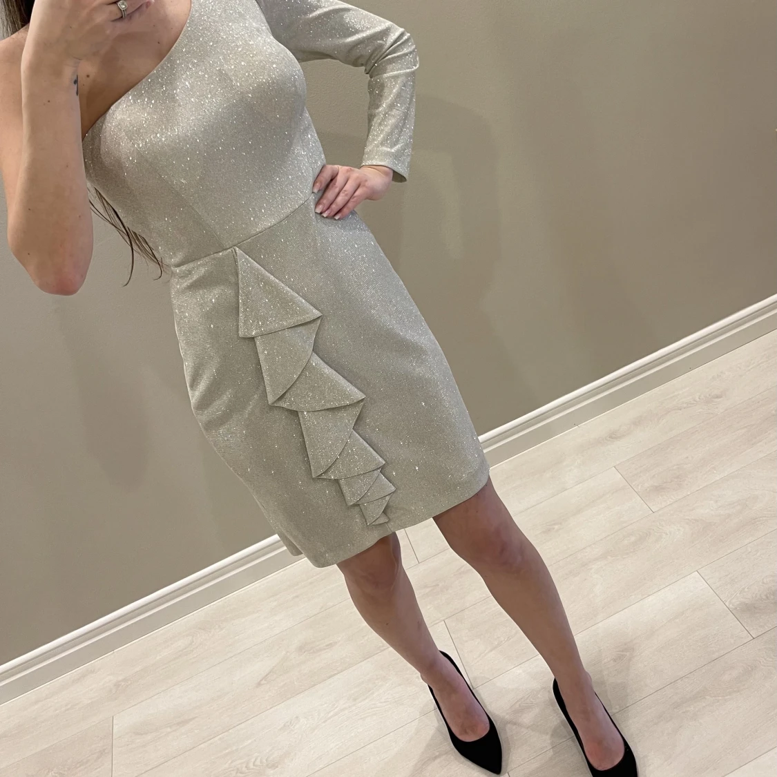 Silver glittrig aftonklänning - 90