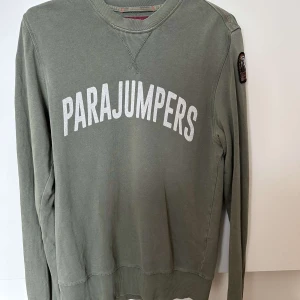 Parajumper tröja - Parajumper tröja i strl xs. Pris kan diskuteras.