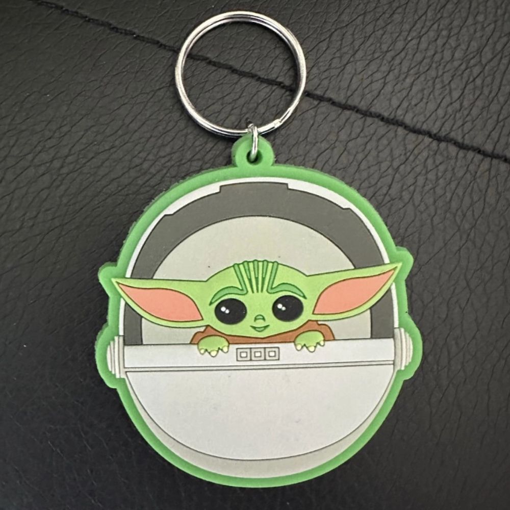 Grön Baby Yoda Grogu Nyckelring | Plick Second Hand