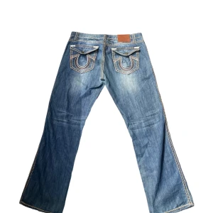 Vintage truies - Vintage truies från 90 talet nånstans. Bra skick. Pris kan alltid diskuteras 