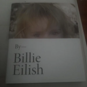 Billie eilish bok - Billie eilish bok