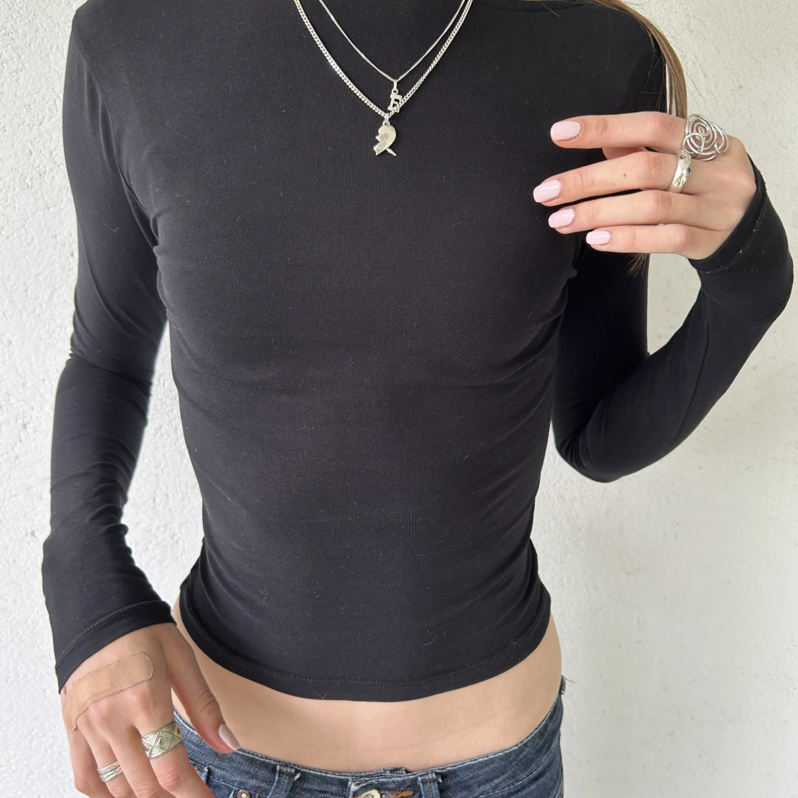 Långärmad topp med öppen rygg - 90