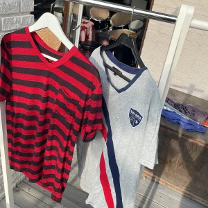 Guess v-neck t-shirts  - Knappt använda