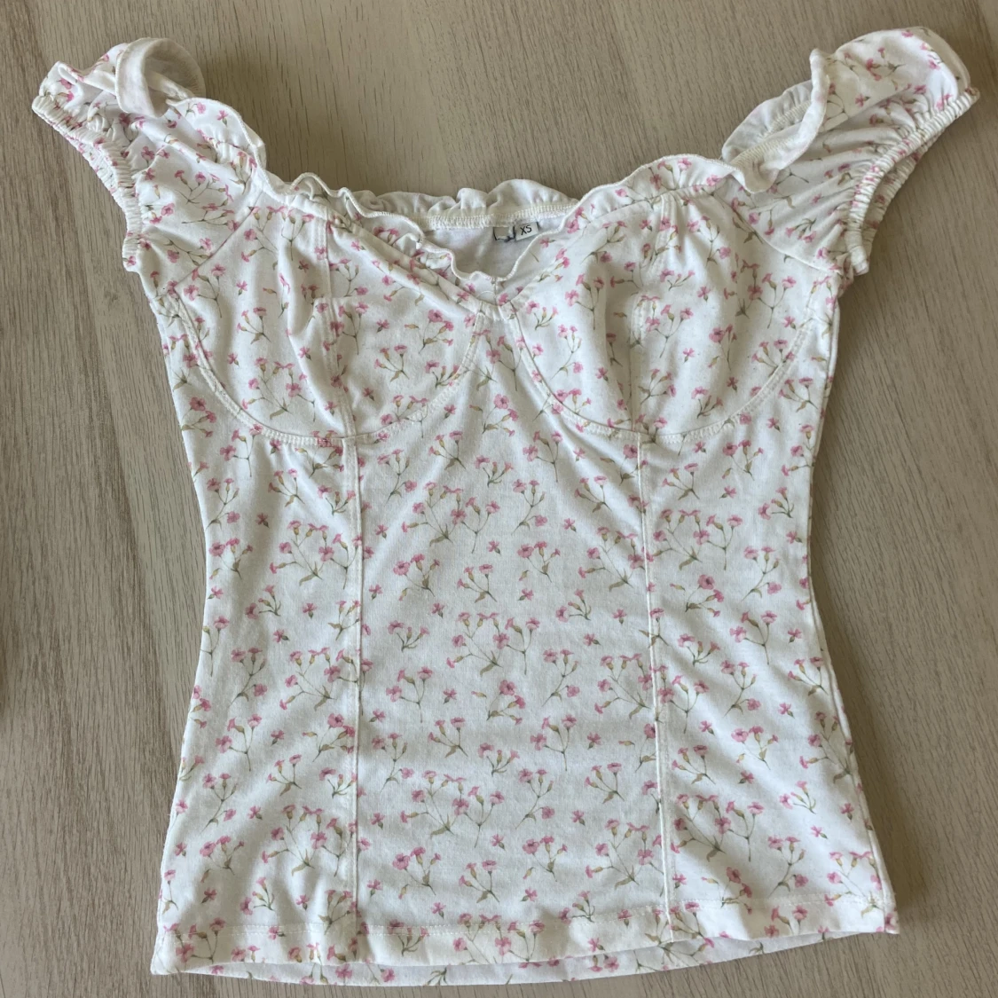 Blommig topp - 90