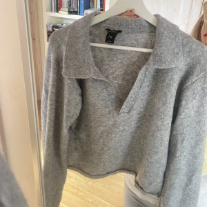 Tjocktröja - Mysig grå tjocktröja från Lindex i storlek S 💕 