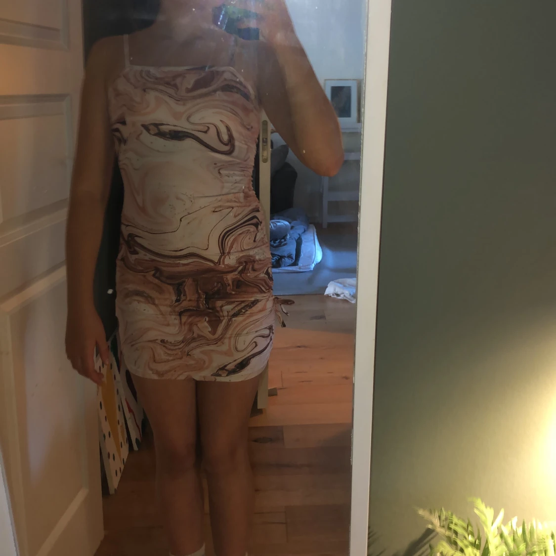 Söt klänning med coolt mönster🥶