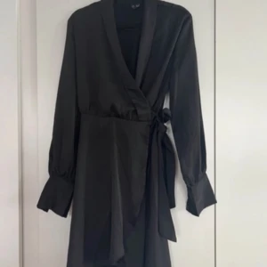 Klänning - Fåtal gånger 