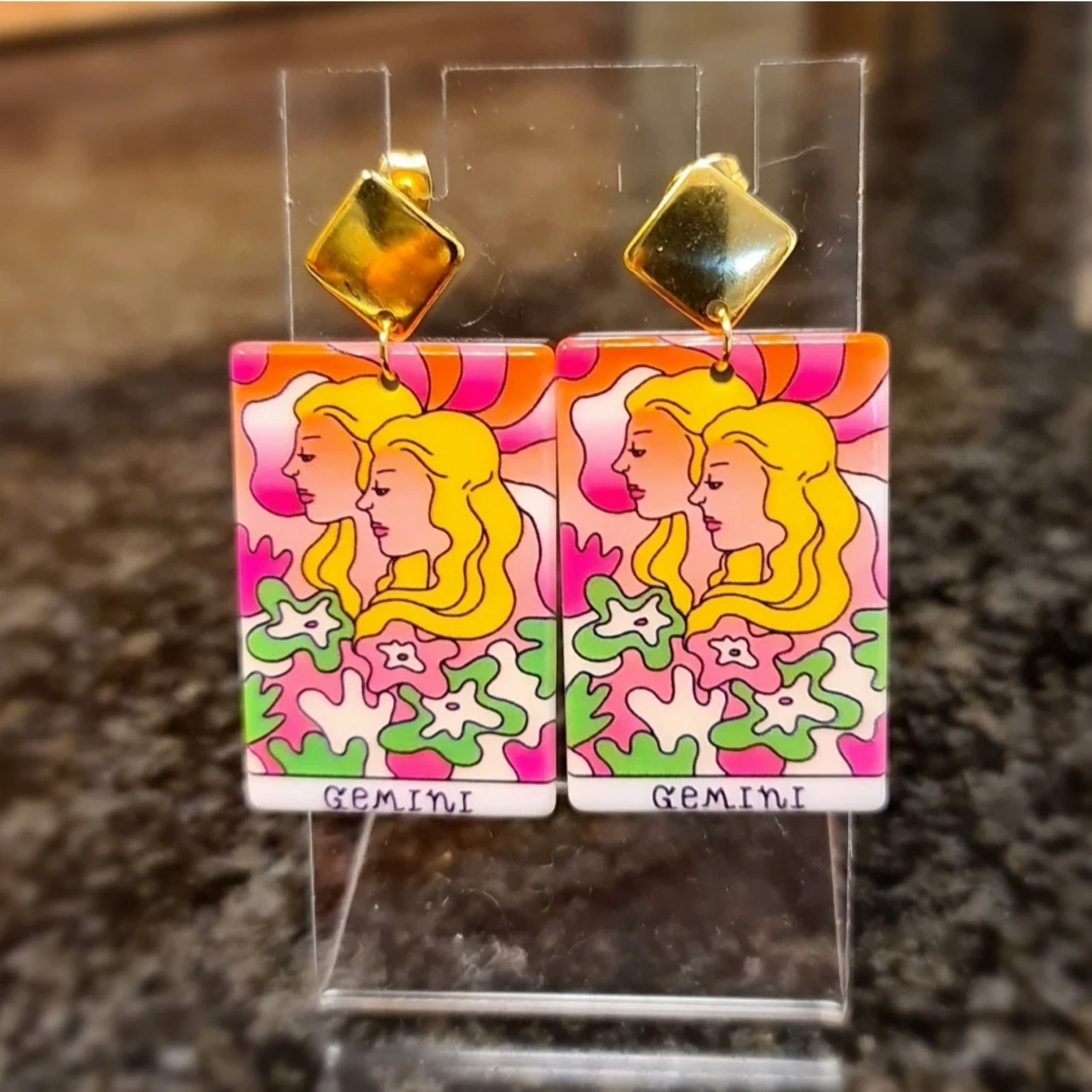 Örhängen tvillingarna 