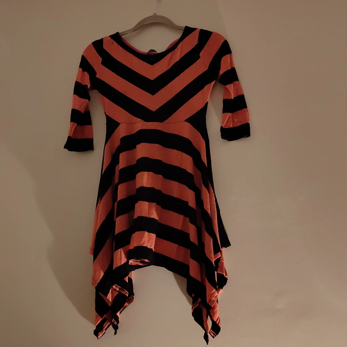 Klänning i rosa och svart!