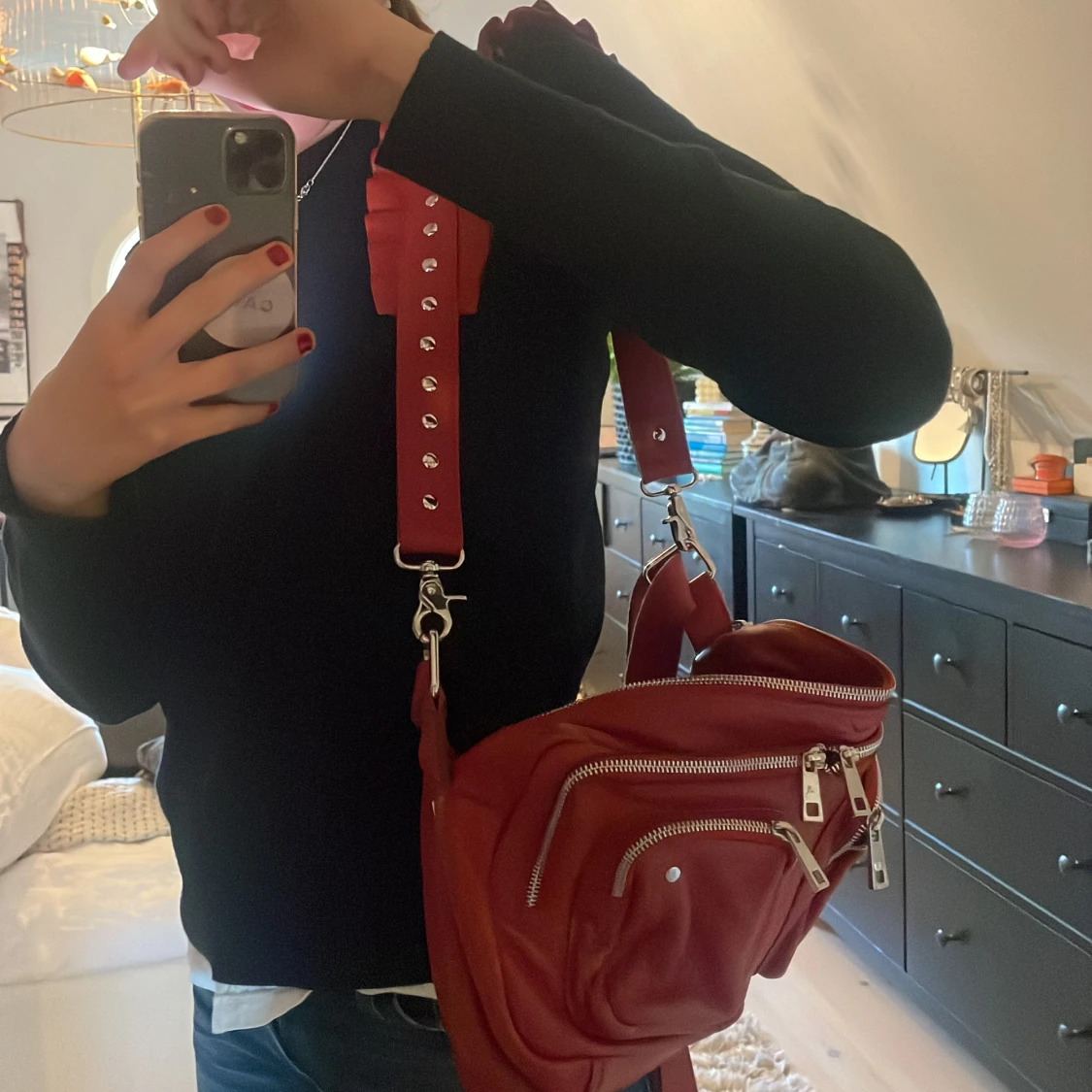 Röd nunno väska - 90