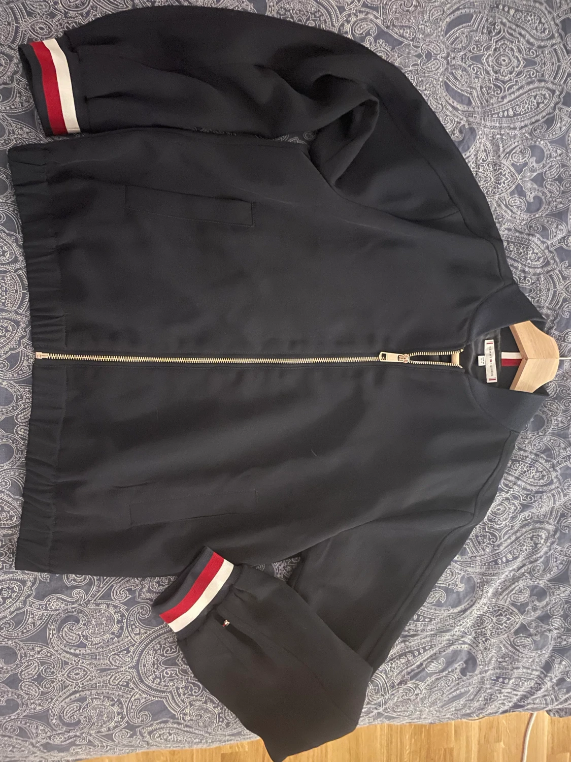 Tommy Hilfiger jacka