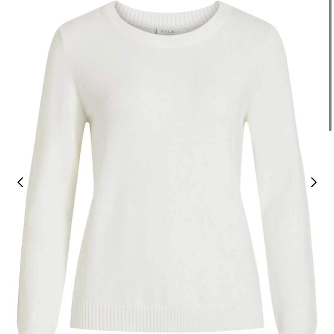 två stickade tröjor