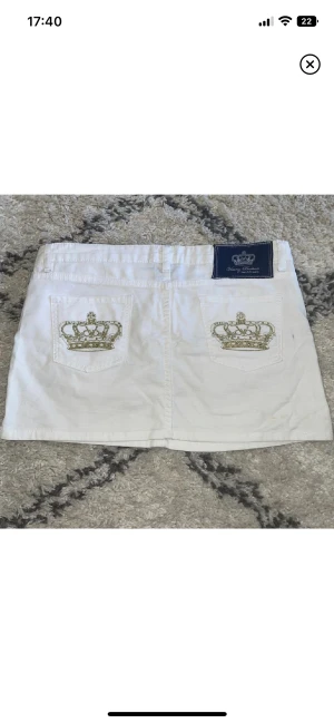 Victoria Beckham kjol  - Min Victoria Beckham kjol i nyskick 