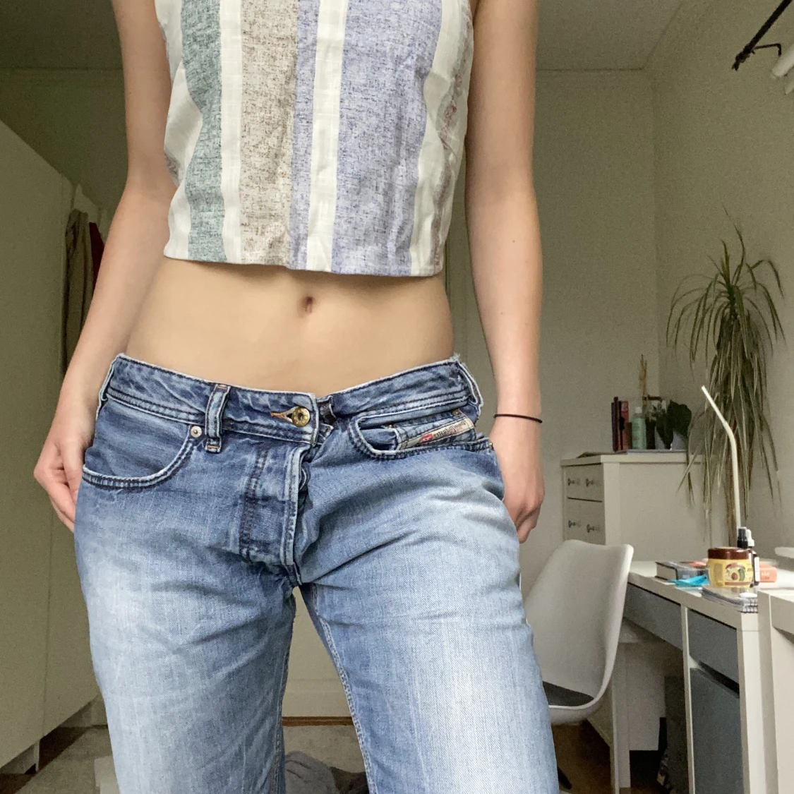 Tröja med öppen rygg - 91