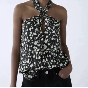 Zara linne - Säljer mitt superfina trendiga zara linne, i nyskick❤️