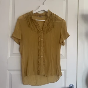 Blus - Passar xs/s💛