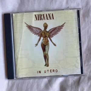 NIRVANA UTERO (CD) - Nirvana på cd! pris kan diskuteras. Bra skick 
