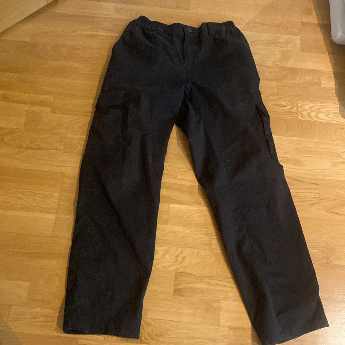 Baggy cargo byxor - 90