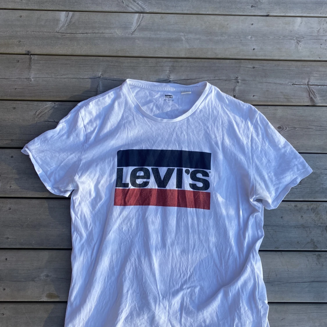Levi’s T-shirt