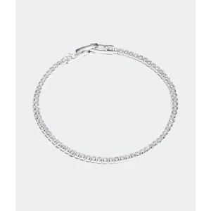 Tennis armband - Säljer detta tennis armband i äkta silver från glitter🌸 säljer då jag gått över från silver till guld därav inte använder längre💕 använd fåtala gånger, nypris 399🌸